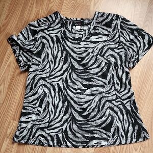 Koi Lite Scrub Top